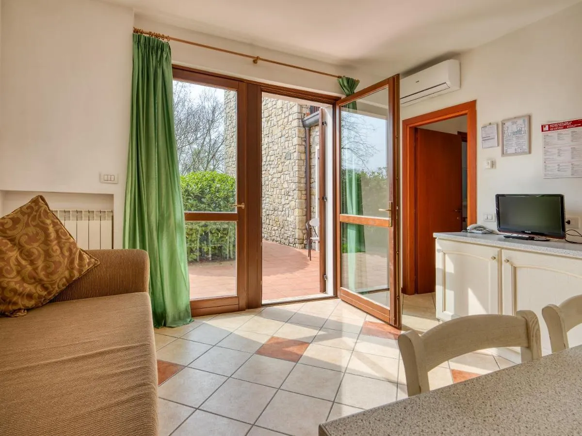**  Aparthotel Golf Residenza Peschiera del Garda Italien
